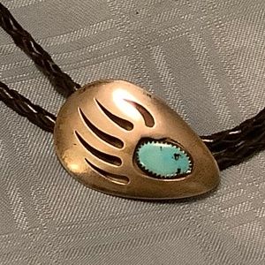 TN Jewelry - VINTAGE "TN" STERLING BEAR CLAW BOLO TIE TN Jewelry - VINTAGE "TN" STERLING BEAR CLAW BOLO TIE
